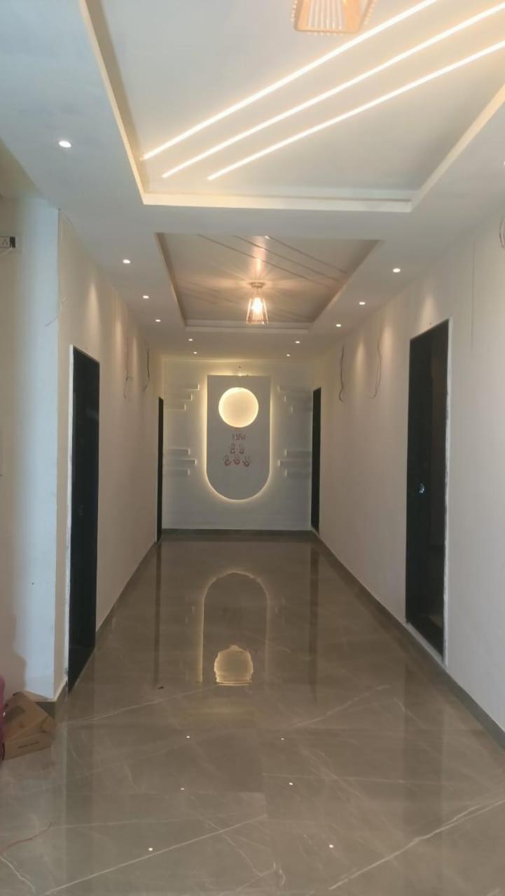 Maharaja Guest House Nashikkar Akalkot Exterior foto